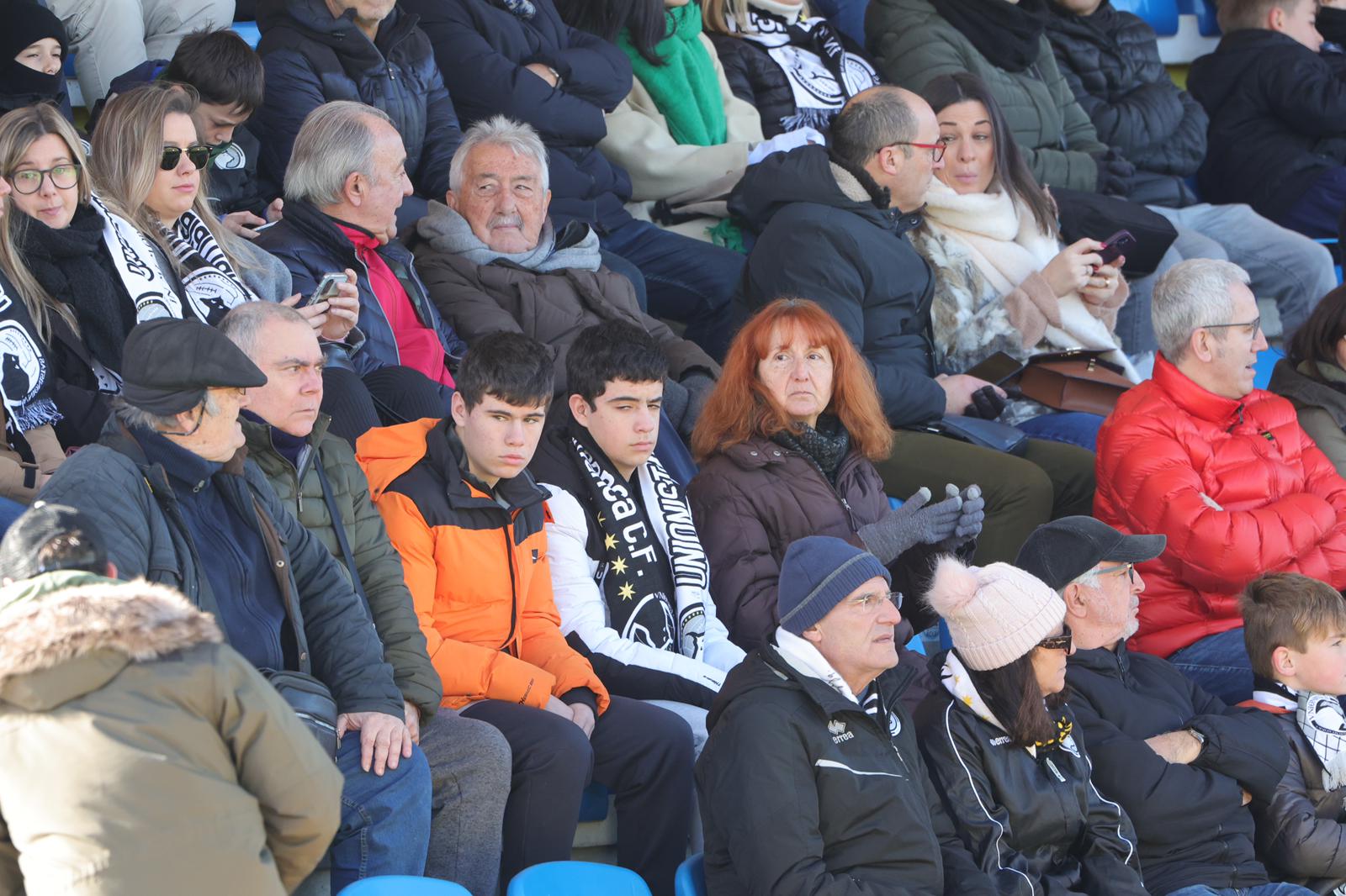 El partido entre el Unionistas y el Celta B, en imágenes