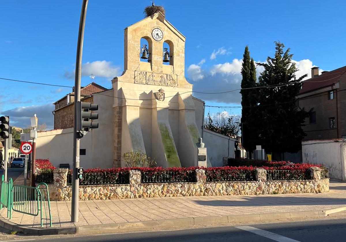 Iglesia de Aldeatejada.