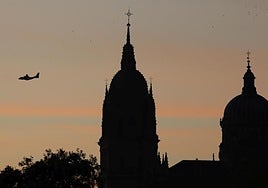 El aeropuerto de Salamanca que no despega pese a los vuelos a las islas y los extranjeros