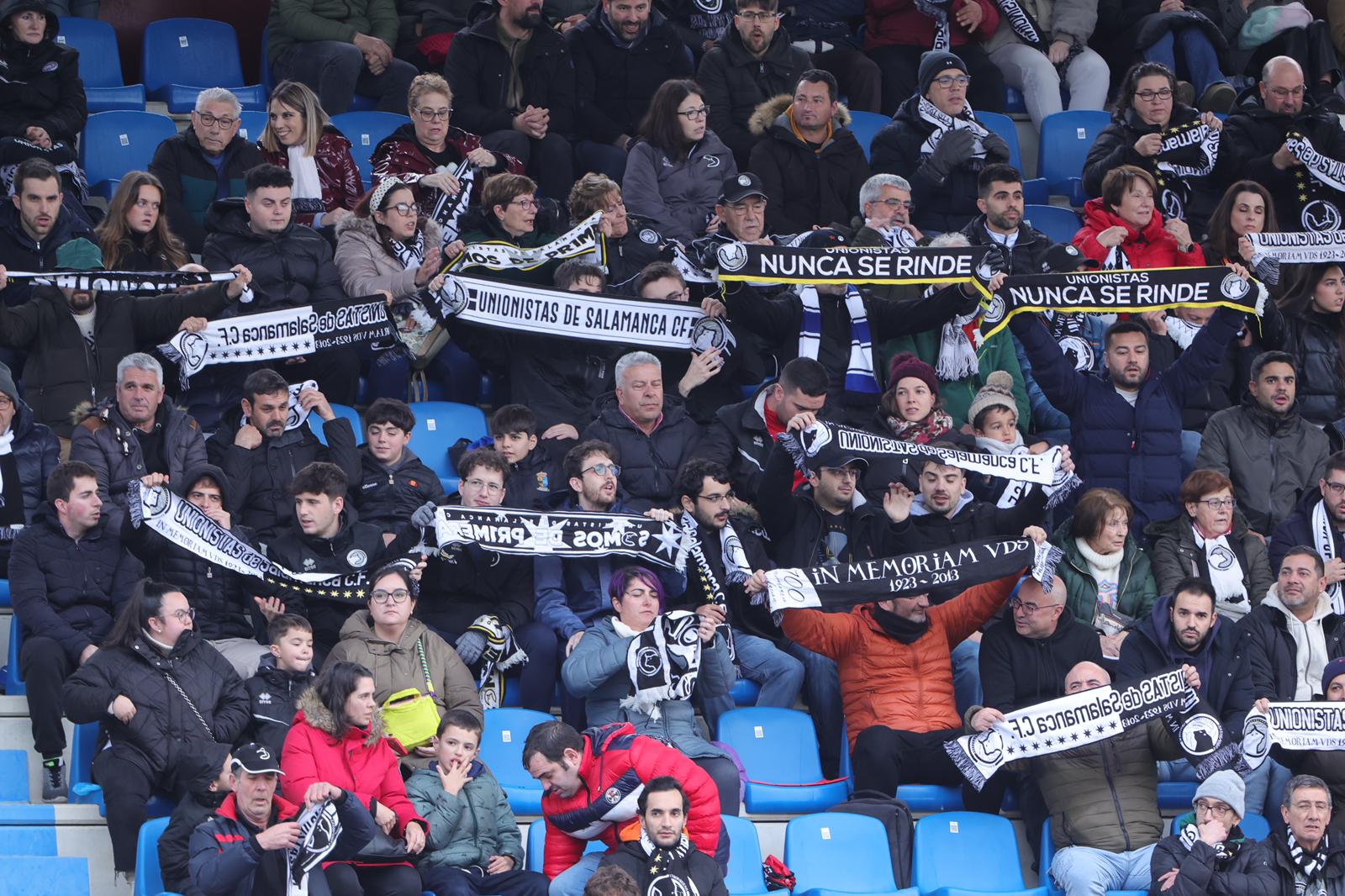 El partido entre Unionistas y la Ponferradina, en imágenes