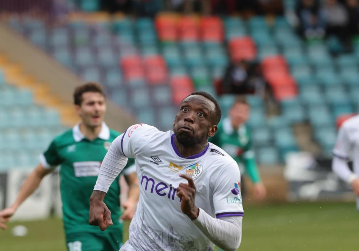 En imágenes, la victoria del Salamanca UDS ante el Coruxo (3-0)