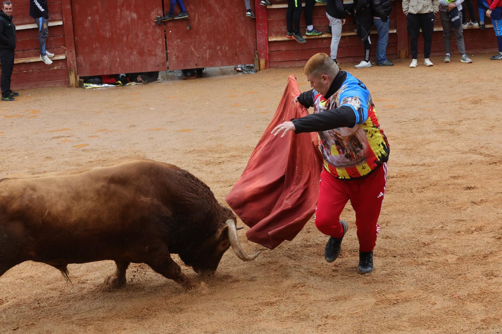 Un encierro pasado por agua en el Carnaval del Toro de Ciudad Rodrigo