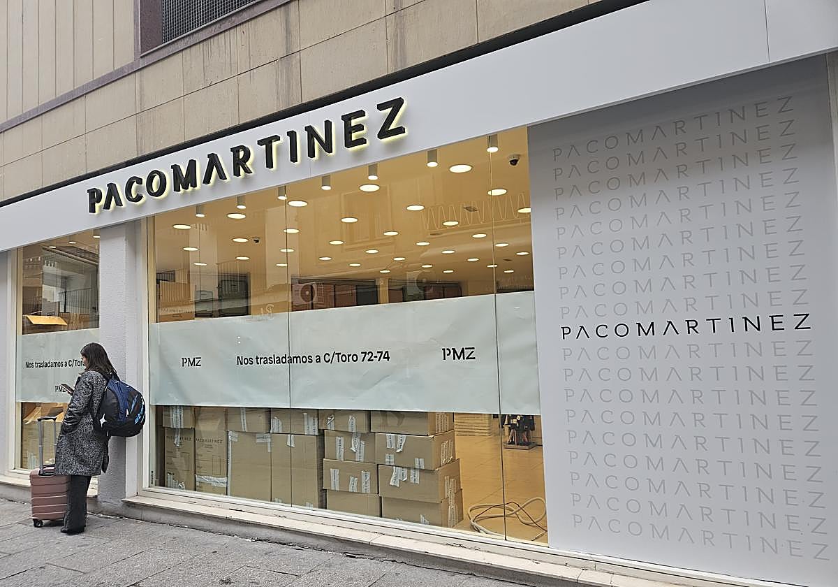 La tienda de Paco Martínez, en la calle Azafranal.