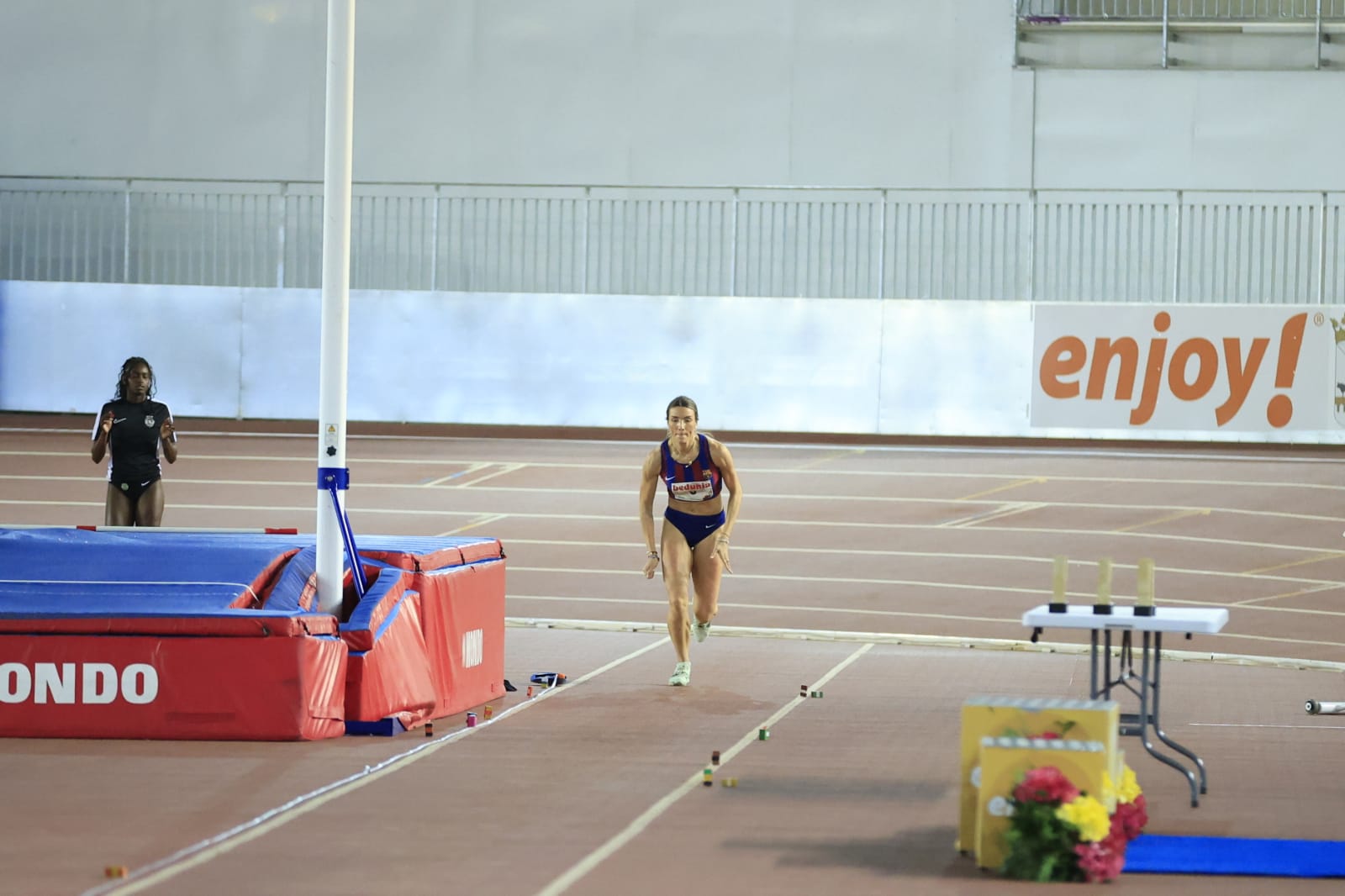 En imágenes, el I Trofeo de Atletismo Ciudad de Salamanca en Pista Cubierta