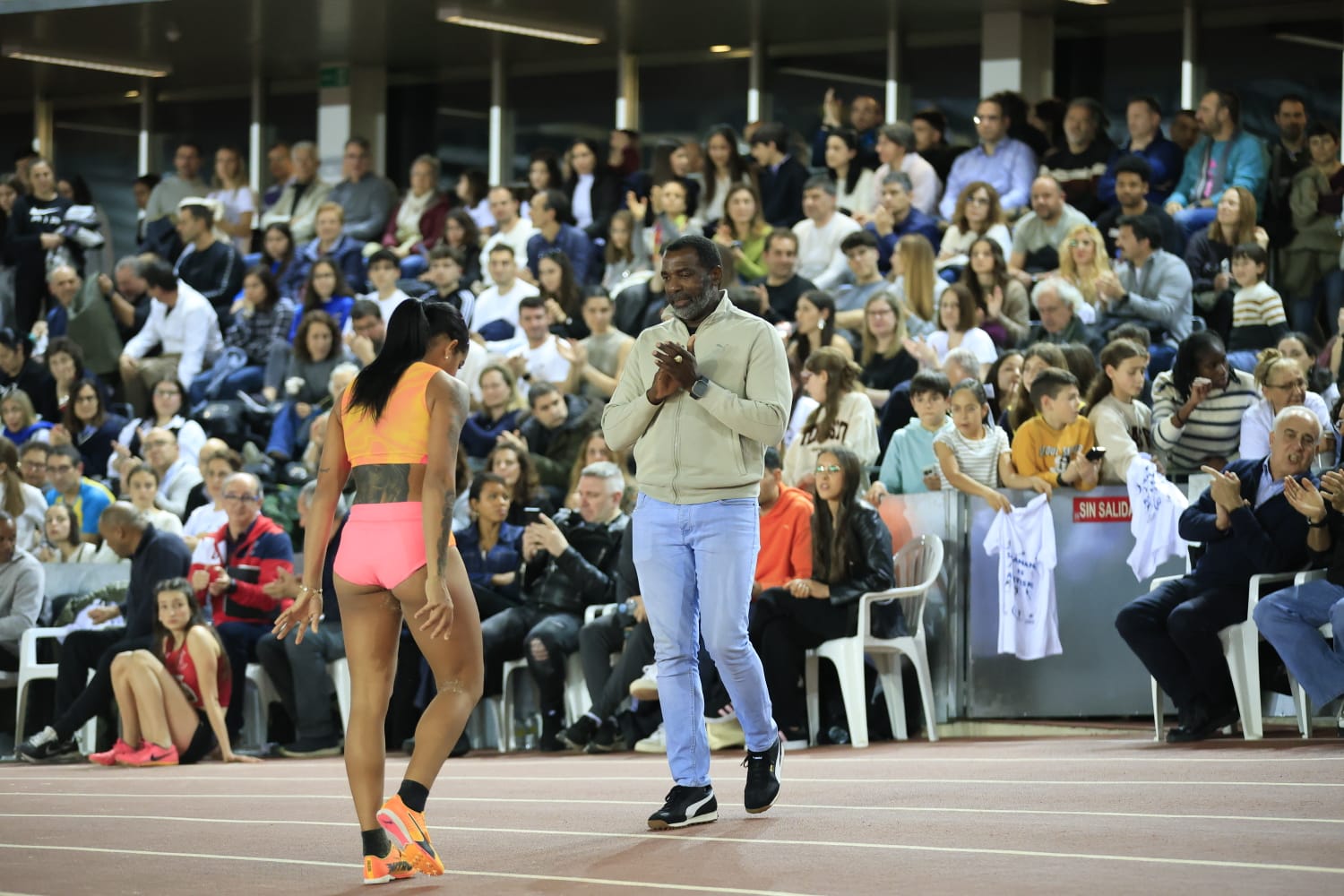 En imágenes, el I Trofeo de Atletismo Ciudad de Salamanca en Pista Cubierta
