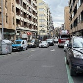 Bomberos en la avenida de Italia.