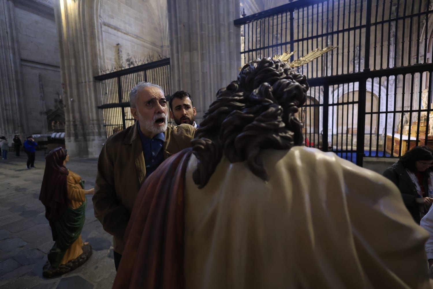 «Sentir con las manos», una jornada para acercar la Semana Santa a través del tacto