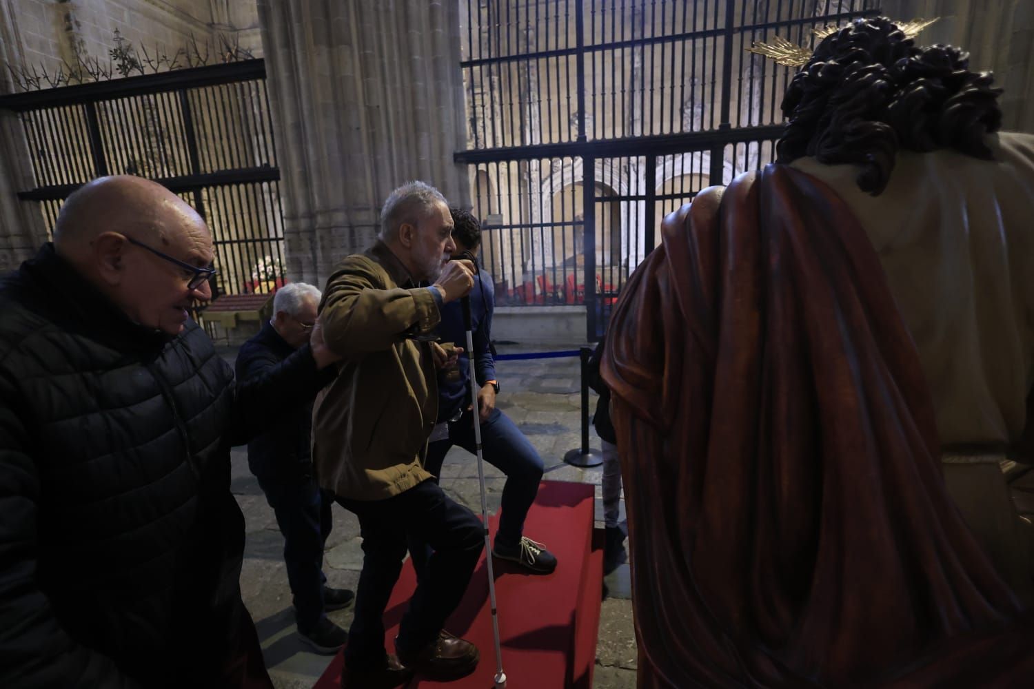 «Sentir con las manos», una jornada para acercar la Semana Santa a través del tacto