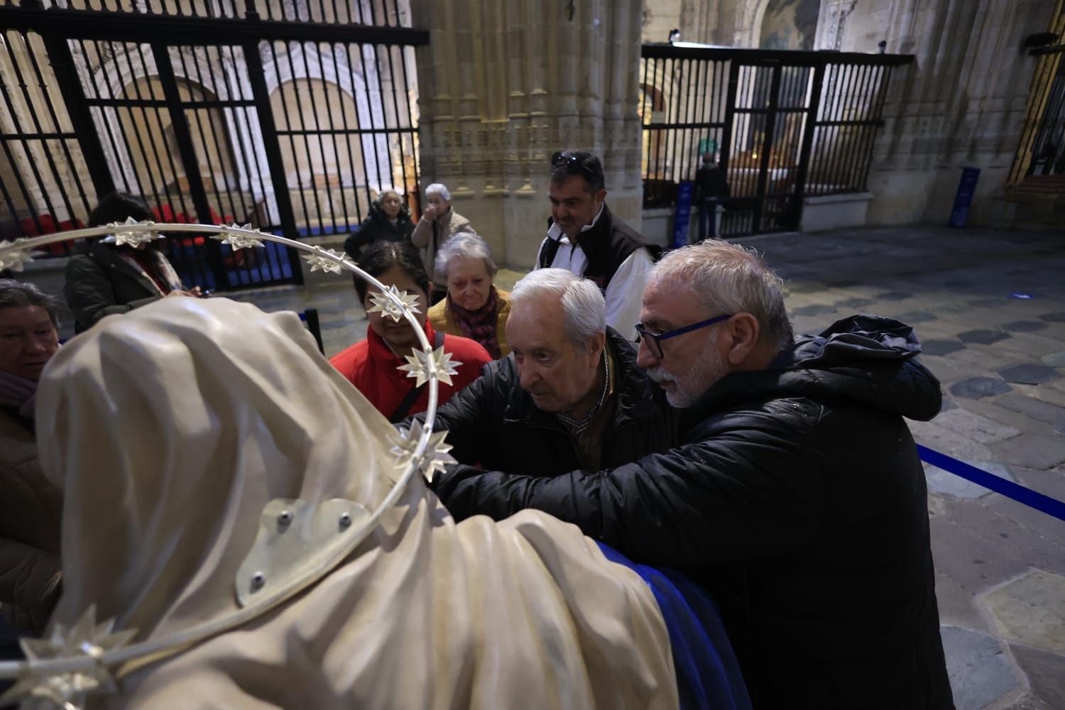 «Sentir con las manos», una jornada para acercar la Semana Santa a través del tacto