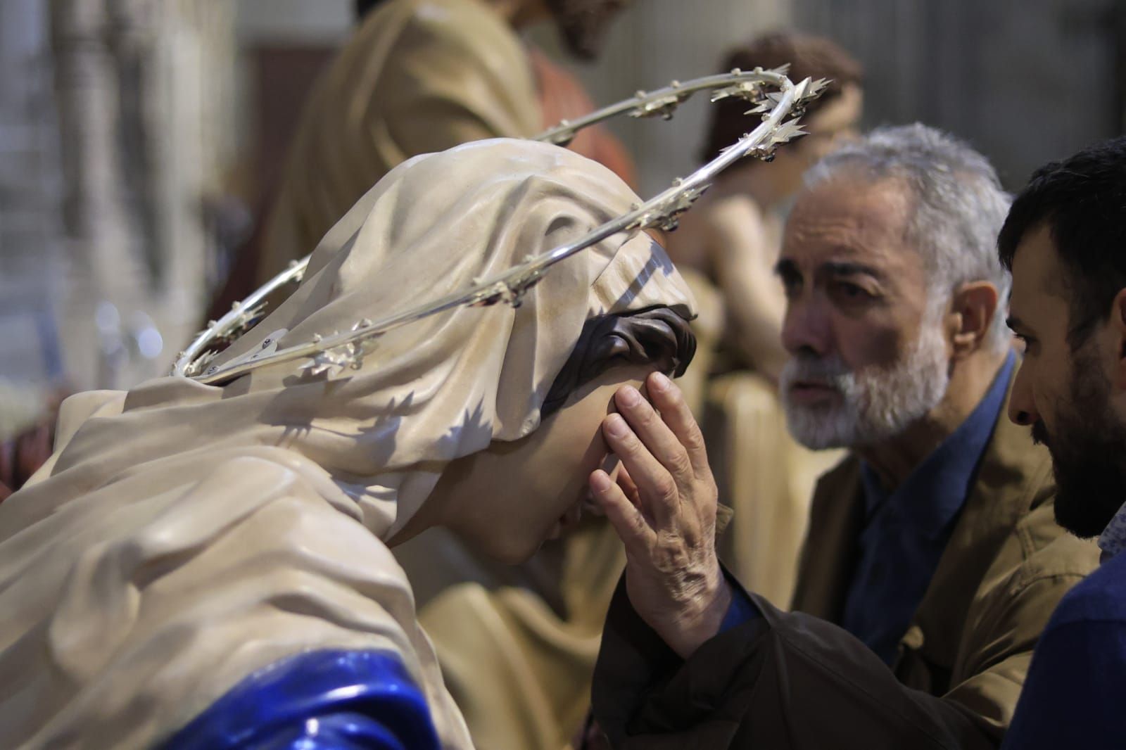«Sentir con las manos», una jornada para acercar la Semana Santa a través del tacto