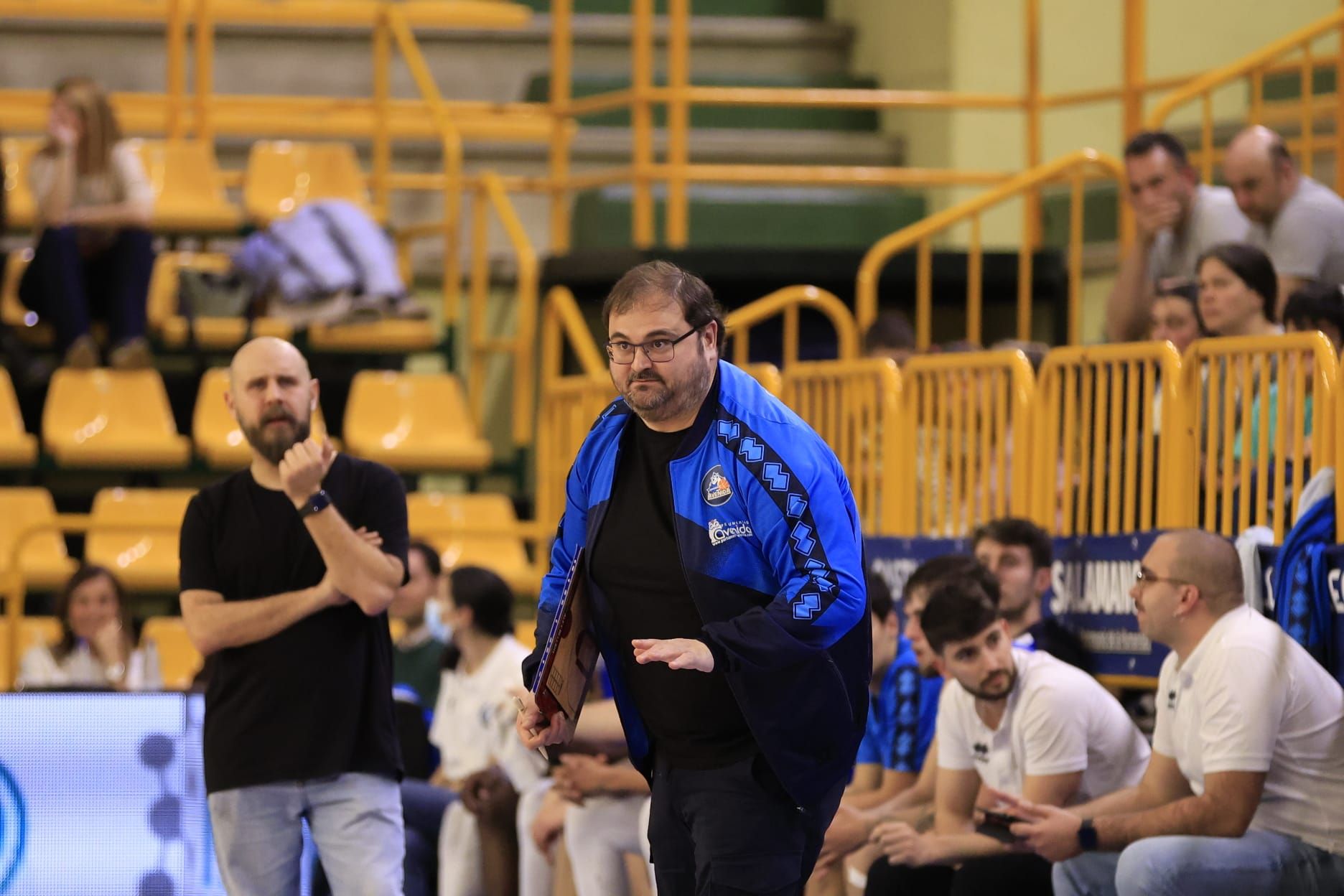 En imágenes la derrota de Avenida Xoborg ante el Peixe Galego