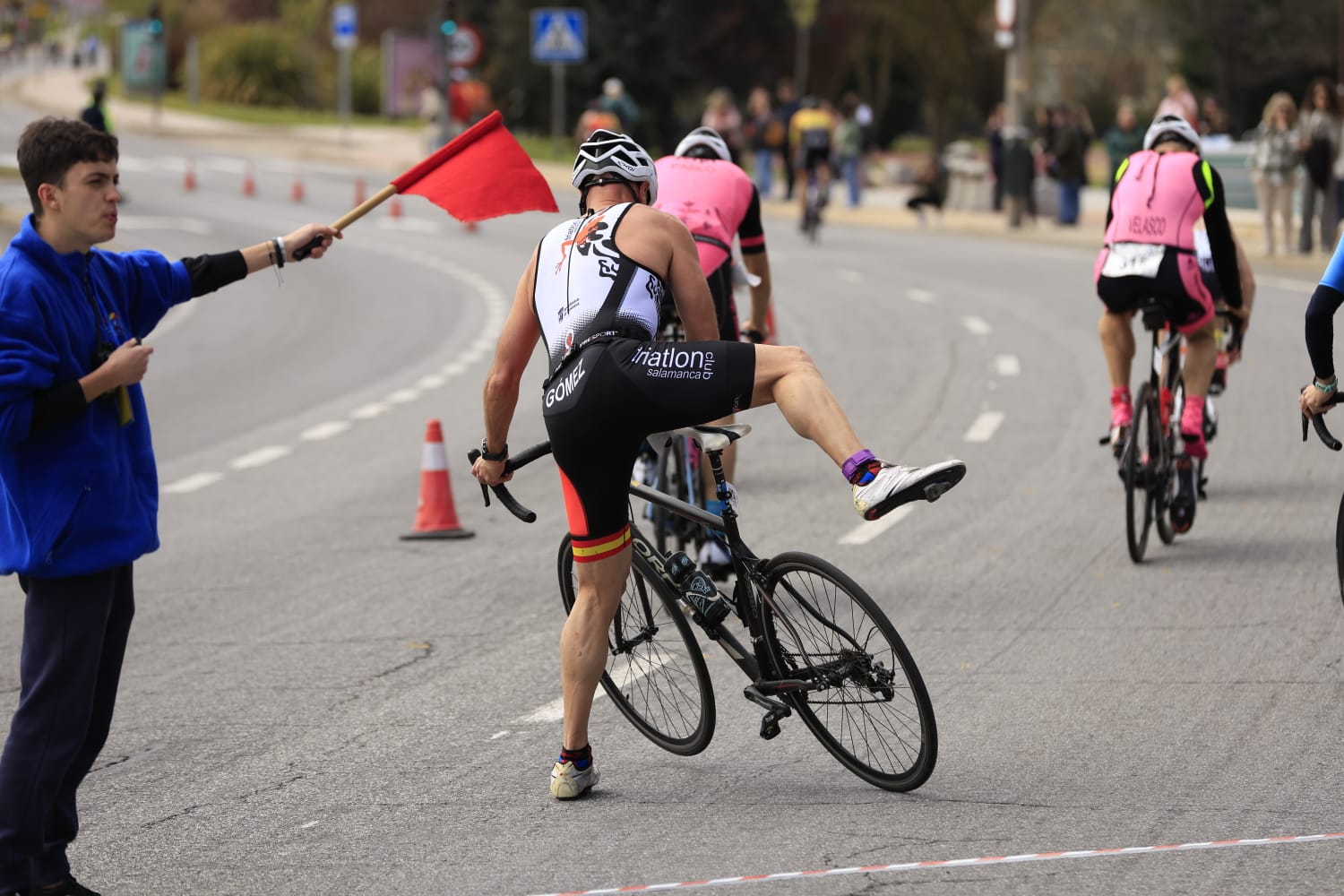 Javier Martín y Marina Muñoz, ganadores VI Duatlón Grupo Andrés en Salamanca