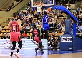 Perfumerías Avenida - Kutxabank Araski, en imágenes