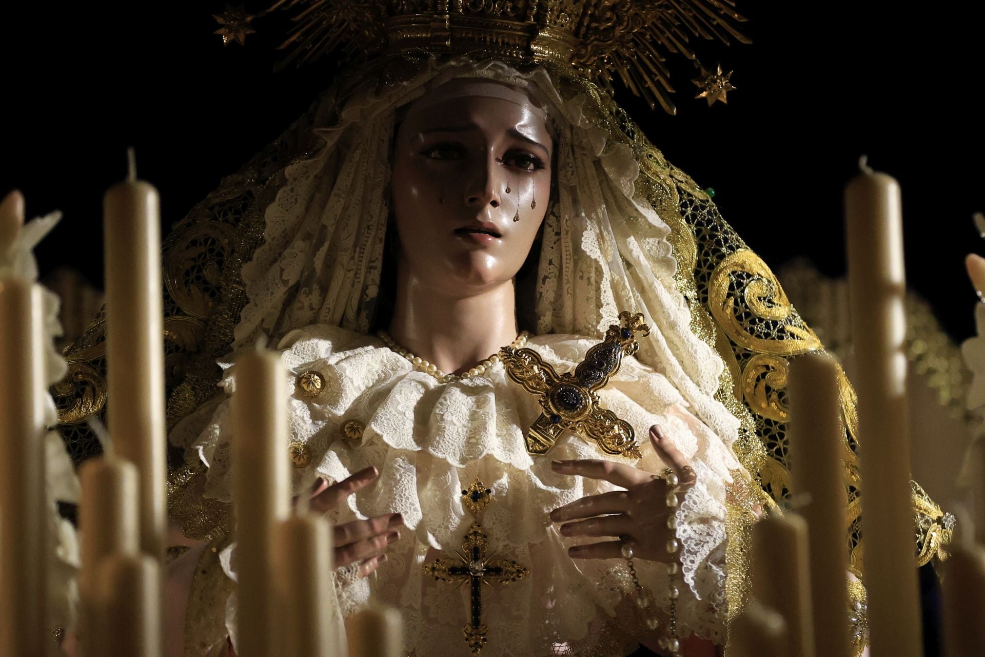 Las imágenes del montaje de los pasos de Semana Santa en Salamanca