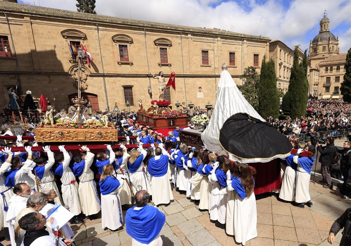 El Encuentro de Resurrección pone un solemne broche final a la Semana Santa salmantina