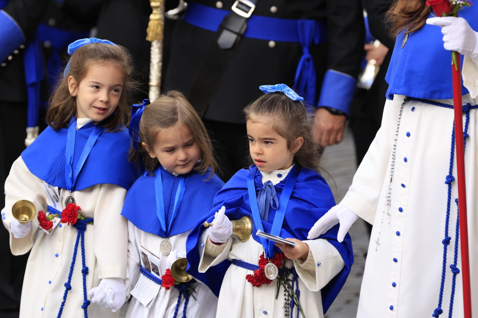 El Encuentro de Resurrección pone un solemne broche final a la Semana Santa salmantina