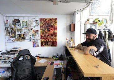 Pegatinas que viajan desde Salamanca al mundo y el arte como forma de estar