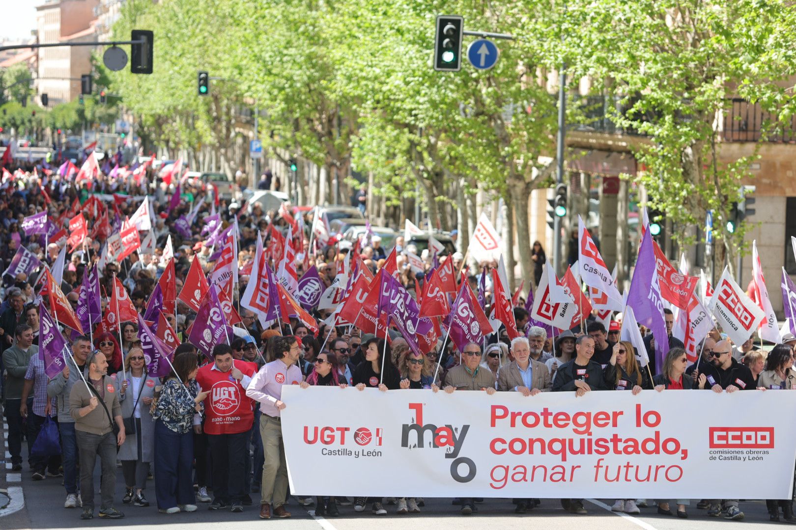 2.500 personas claman en Salamanca por los derechos de los trabajadores