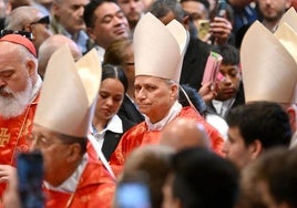 El cardenal Prevost, durante el Cónclave.