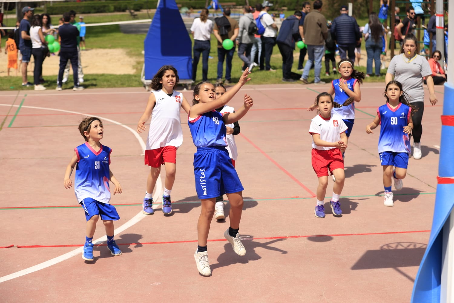 Día del Minibasket en Salamanca: once horas entre canastas