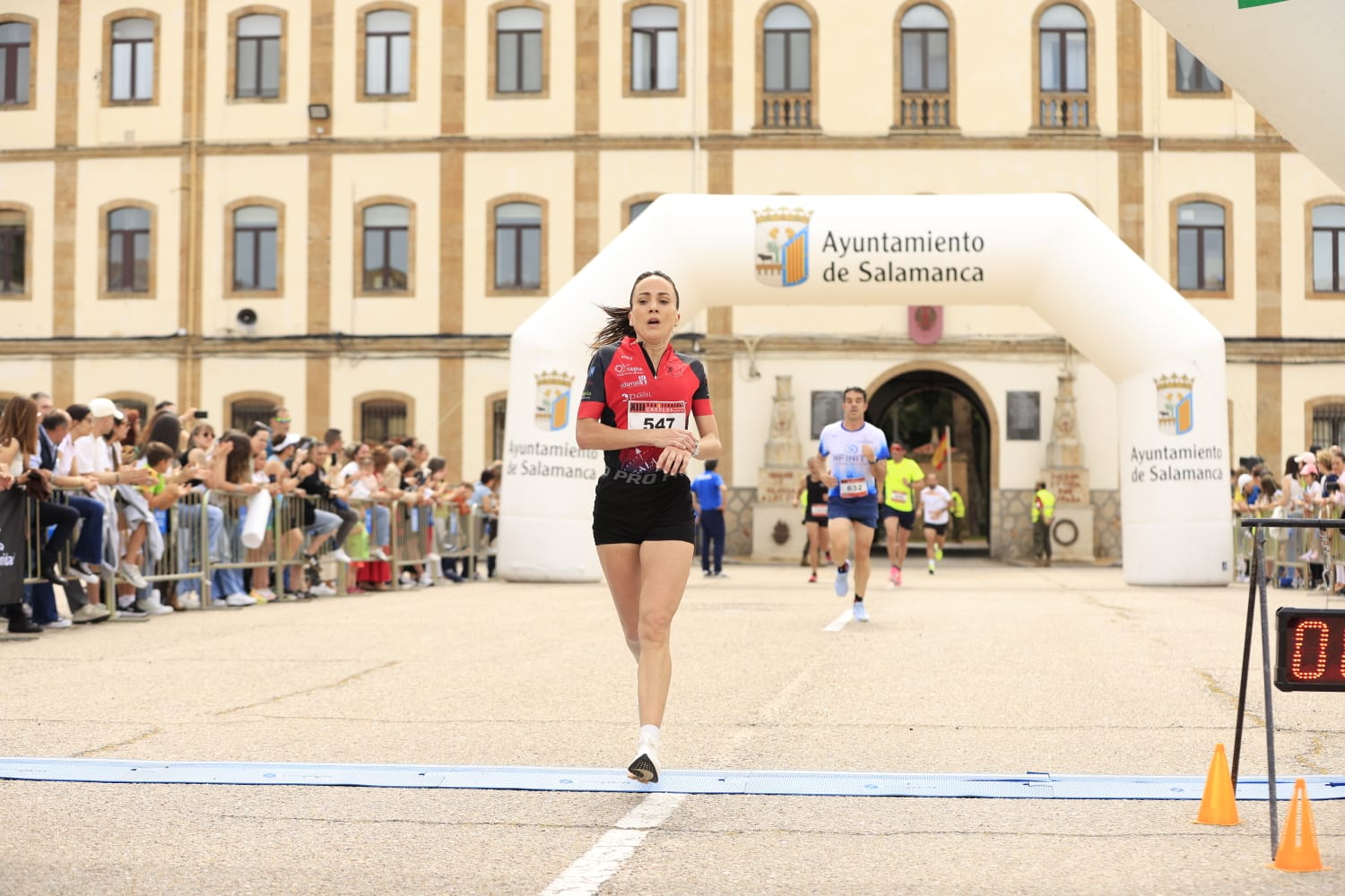 La XIII Carrera Cívico-Militar &#039;San Fernando&#039; de Salamanca, en imágenes