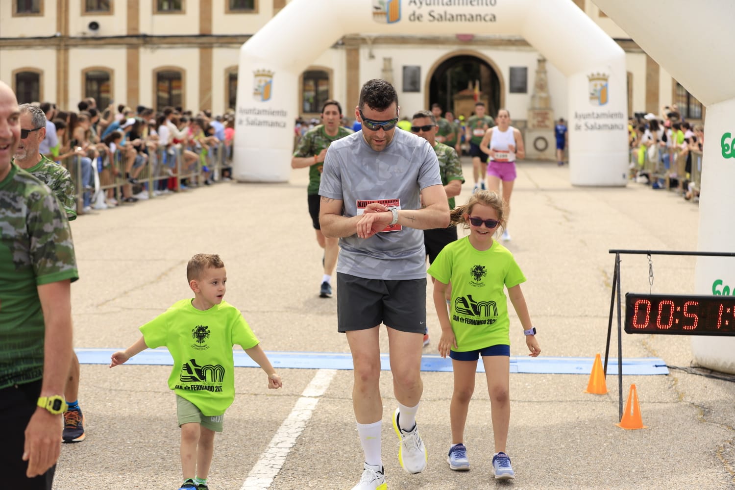 La XIII Carrera Cívico-Militar &#039;San Fernando&#039; de Salamanca, en imágenes