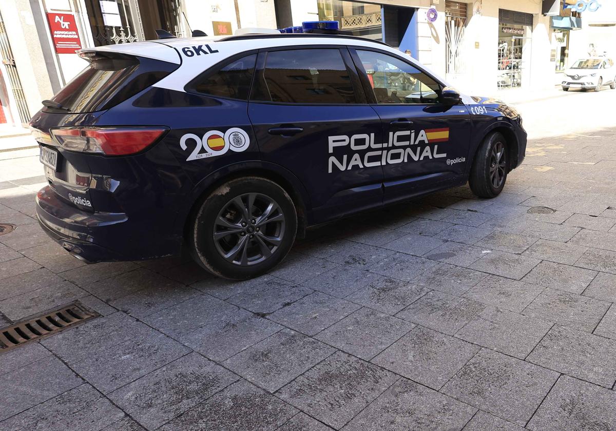 Coche de Policía Nacional en Salamanca