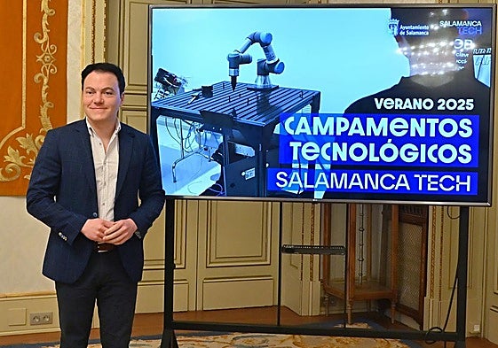 Pedro Martínez presenta una nueva edición de los campamentos Salamanca Tech.