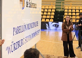 El pabellón cambia de nombre ante la retirada de Silvia Domínguez.
