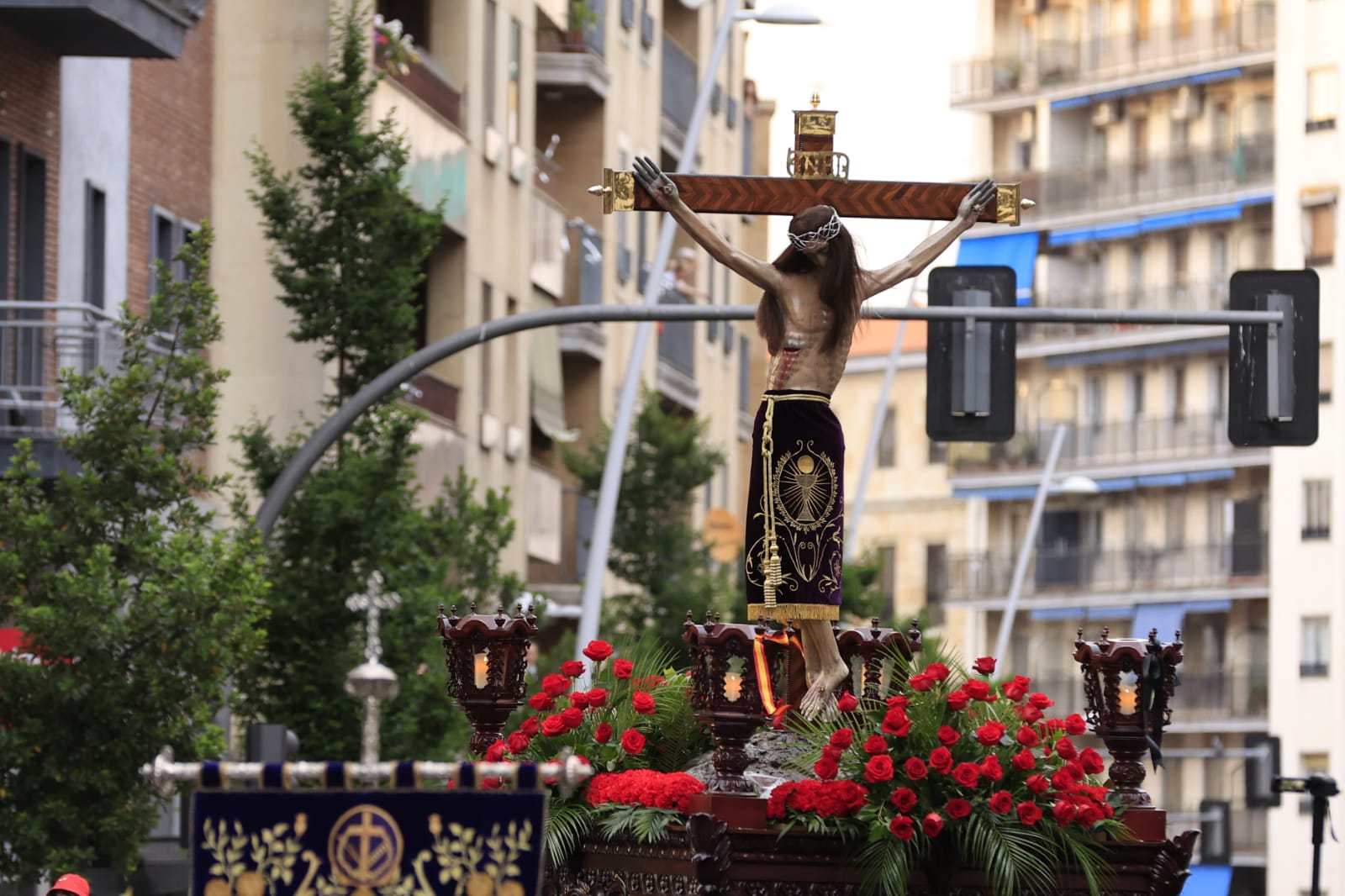 La procesión del Cristo de los Milagros, en imágenes