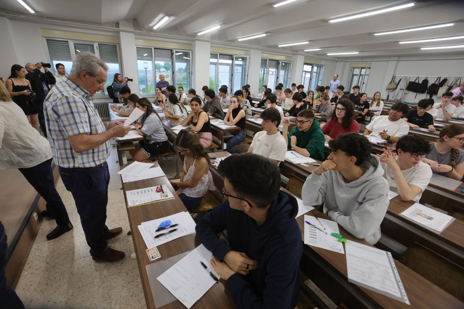 Nervios a flor de piel en la primera jornada de la nueva PAU en Salamanca