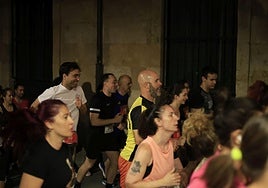 Participantes de la carrera nocturna