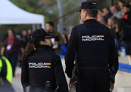 Va a la comisaría de Salamanca a poner una denuncia y le detienen por estar en búsqueda y captura