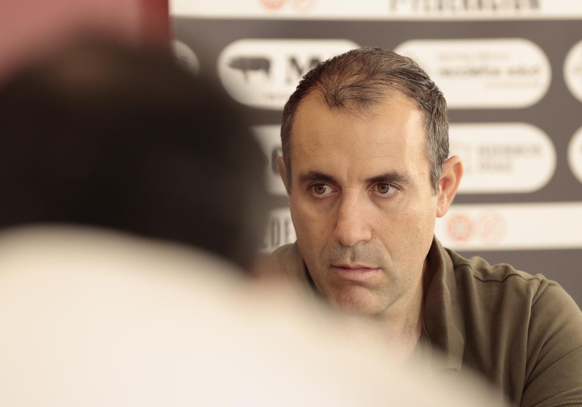 Ni entrenador ni director deportivo en Unionistas a poco más de un mes para el comienzo de pretemporada