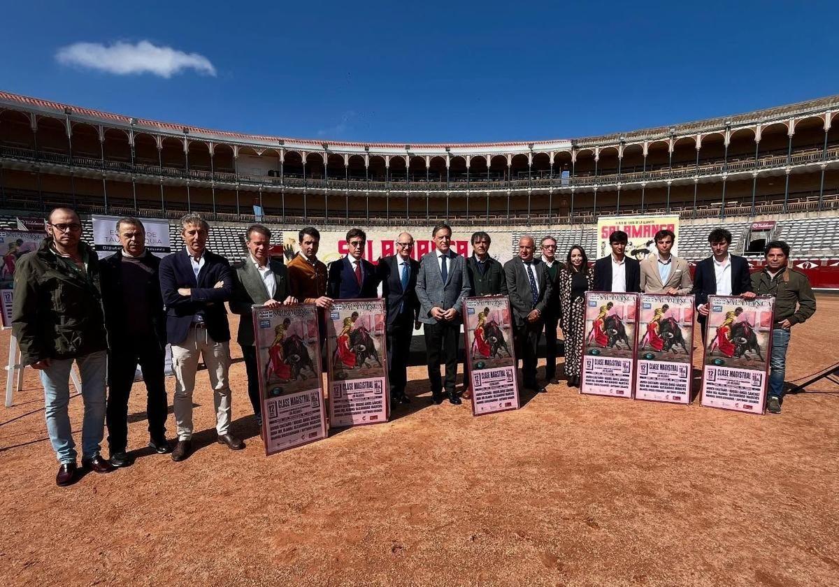 Homenaje a 'El Viti' y clase magistral por los 40 años de la Escuela de Tauromaquia de Salamanca