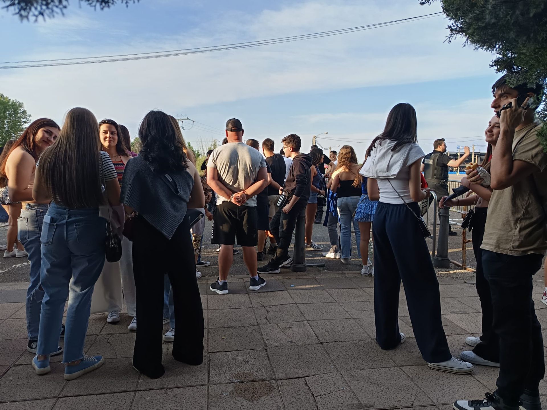 El ambiente de Panorama en Salamanca: colas, chiringuitos a tope y ganas de fiesta