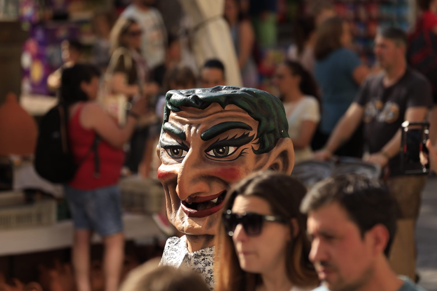 Gigantes y Cabezudos toman las calles del centro de Salamanca