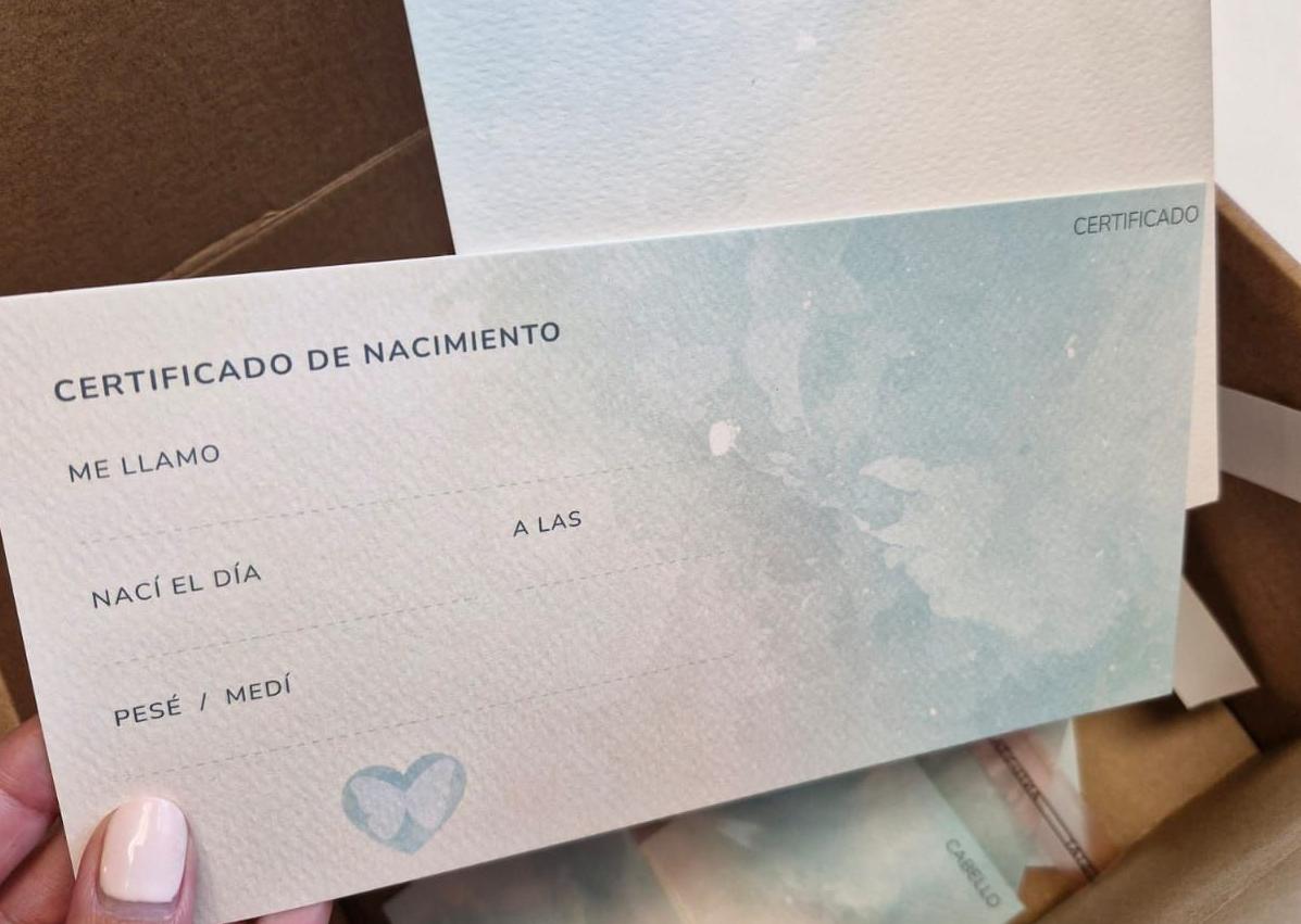 Imagen secundaria 1 - Las cajas de duelo del hospital de Salamanca: curar con recuerdos cuando no hay consuelo