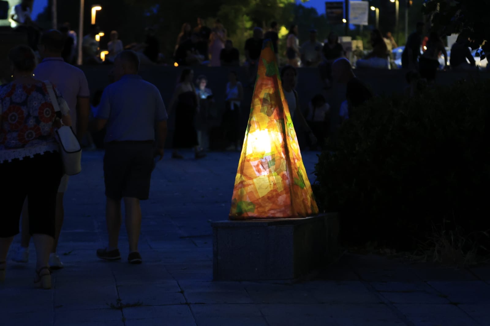Los barcos de fuego iluminan la segunda jornada del Fácyl en Salamanca