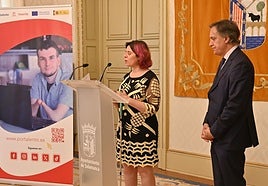 Intervención de Virginia Carcedo ante la presencia de García Carbayo.