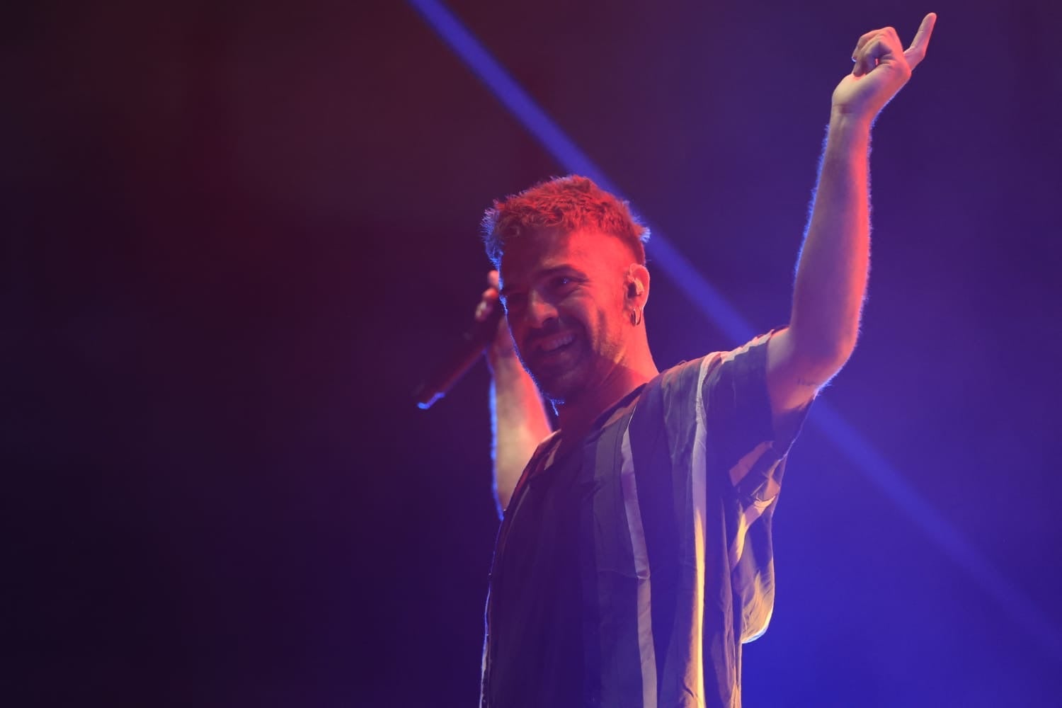 Ítaca revoluciona la Plaza Mayor en una nueva jornada del XX Fácyl en Salamanca con música, teatro, humor y espectáculos