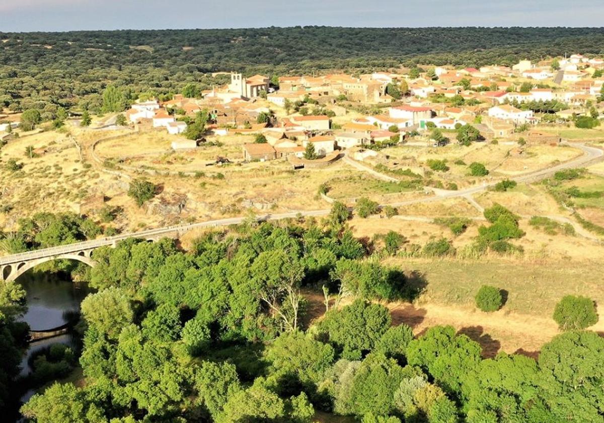 Vista aérea de la localidad salmantina de Villares de Yeltes.
