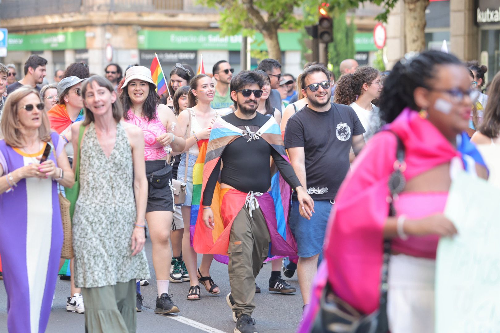 Salamanca marcha por los derechos LGTB+ en una manifestación cargada de reivindicación