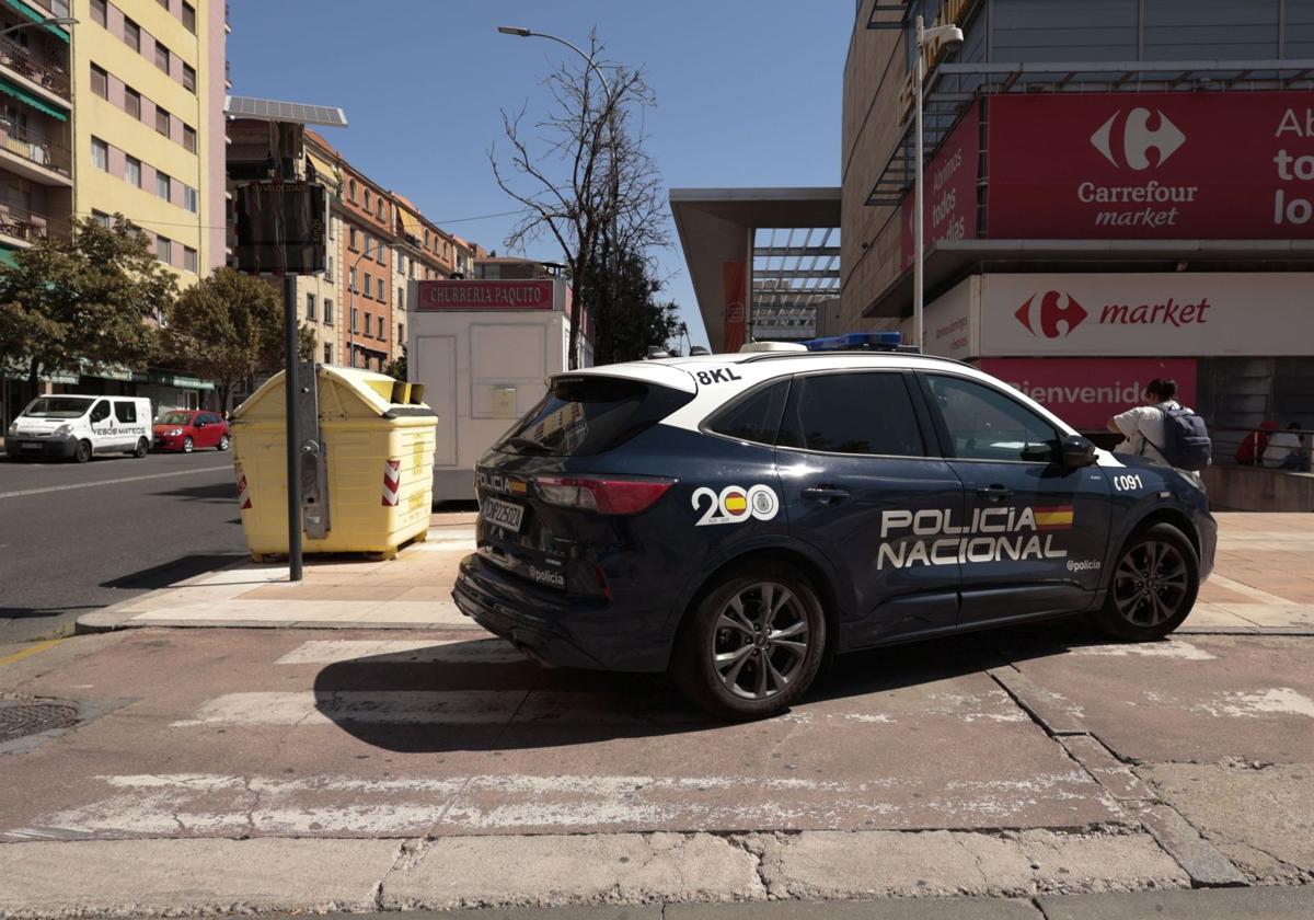 Imagen de archivo de un coche de la Policía Nacional de Salamanca.