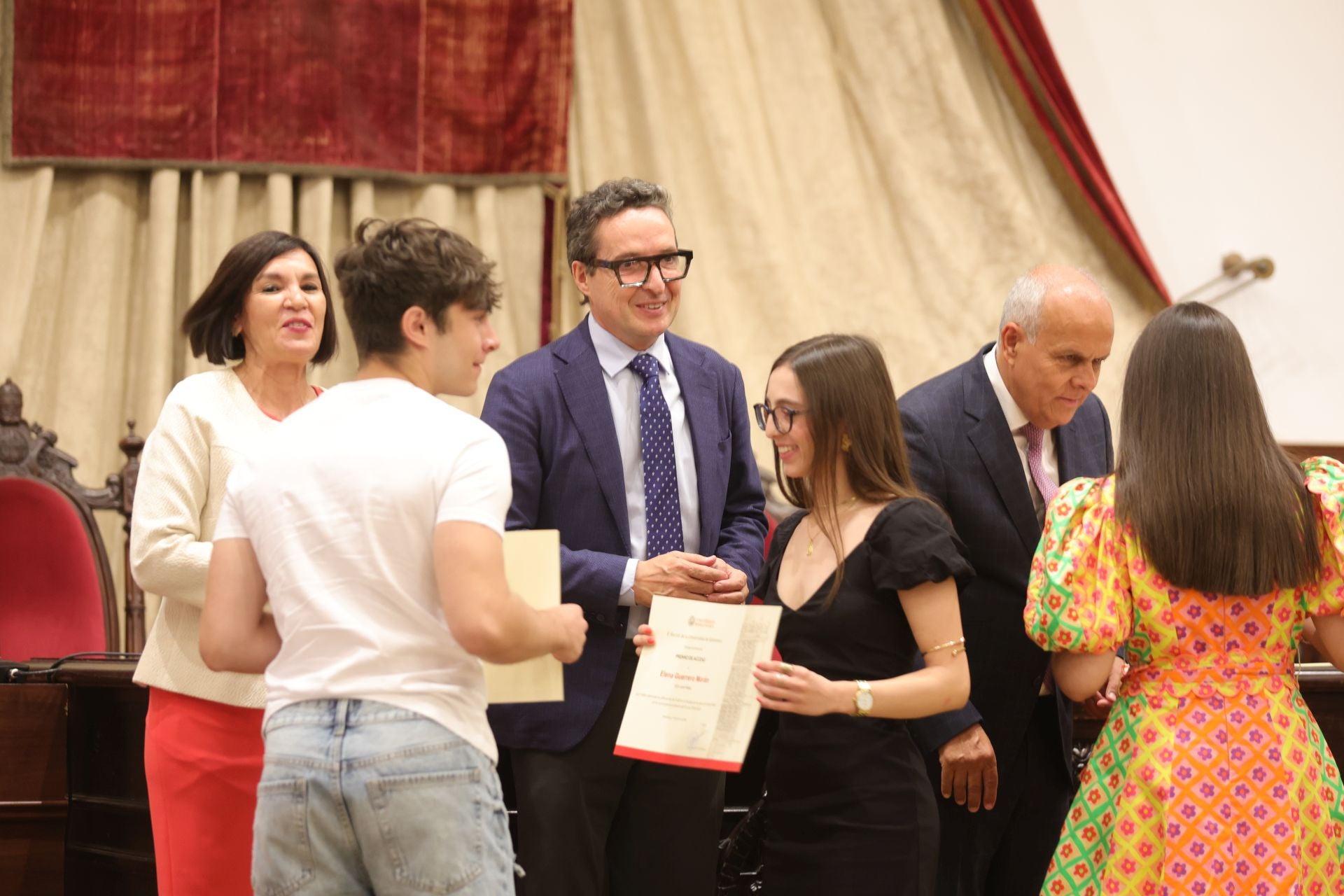 En imagenes la ceremonia de reconocimiento de los mejores resultados de la PAU en Salamanca