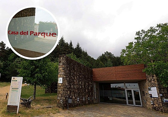 La entrada de la Casa del Parque Las Batuecas - Sierra de Francia y el cartel de la entrada.