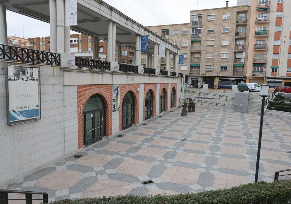 Plaza del Museo del Comercio y justo detrás el parque donde se registró el incidente.