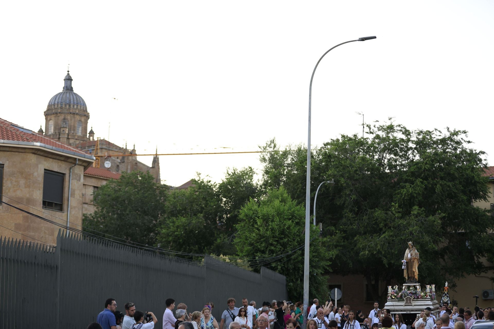 En imágenes, la procesión de la Virgen del Carmen en Salamanca