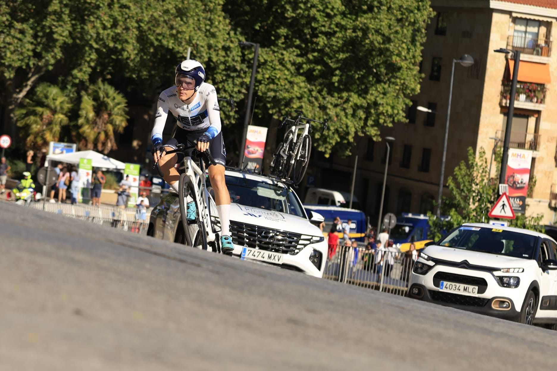 Salamanca inaugura la Vuelta Ciclista a Castilla y León Sub-23 y Élite