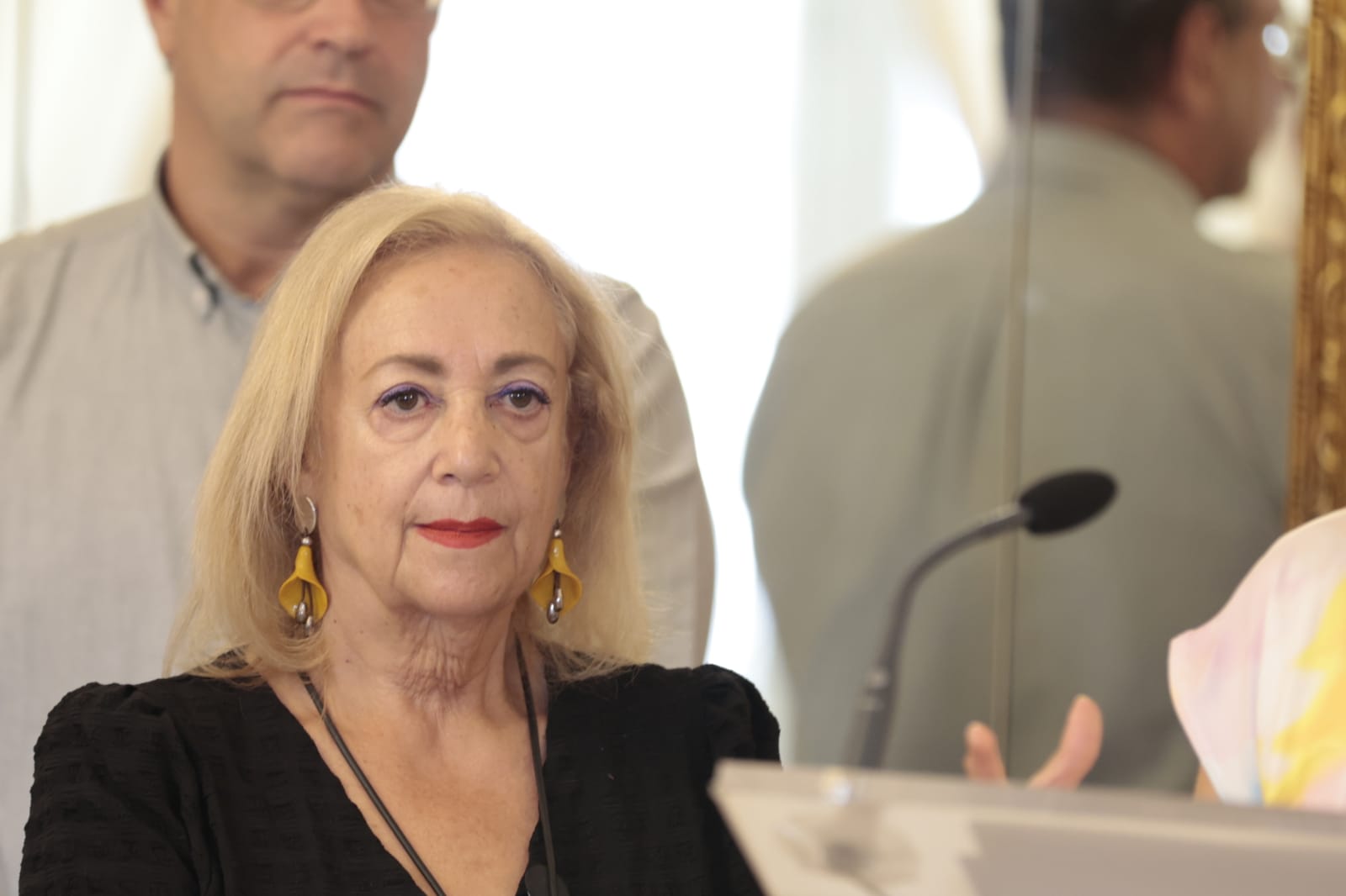 Los niños saharauis que pasarán el verano con familias salmantinas acuden al Ayuntamiento
